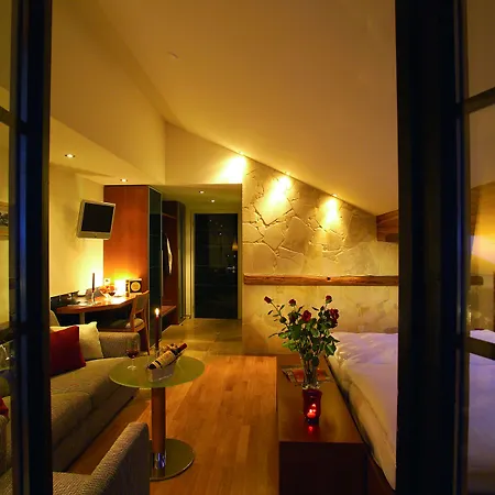Hotel Pollux 4*