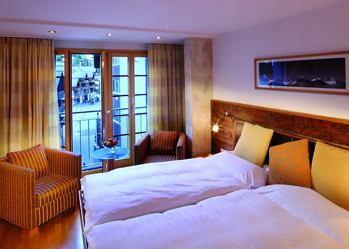 Ξενοδοχείο Pollux 4*