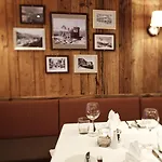 Pollux Hotel